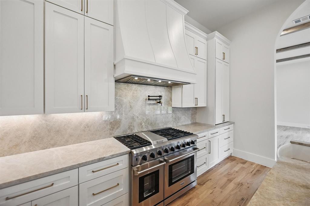 Grapevine, Texas 76051, United States, 4 Bedrooms Bedrooms, ,4 BathroomsBathrooms,Residential,Active,136088