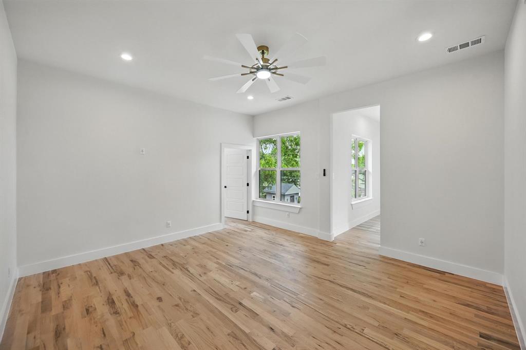 Grapevine, Texas 76051, United States, 4 Bedrooms Bedrooms, ,4 BathroomsBathrooms,Residential,Active,136088