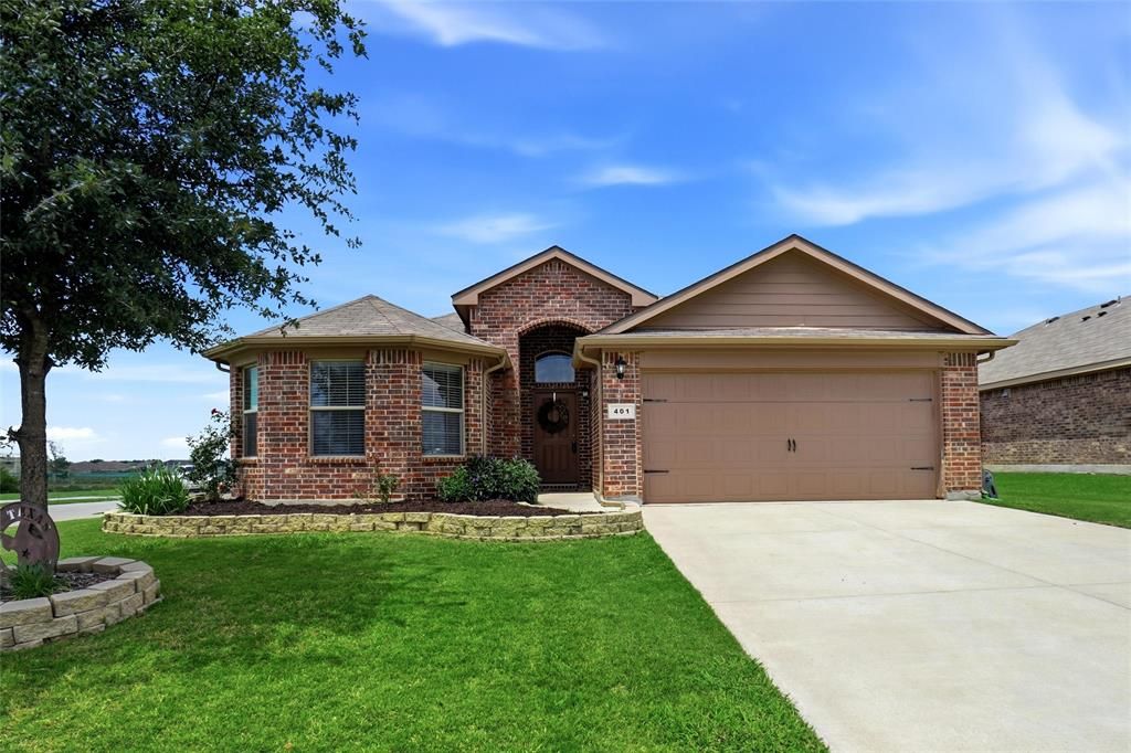 Photo of 401 Citation Lane, Ponder, TX 76259 (MLS # 21261780)
