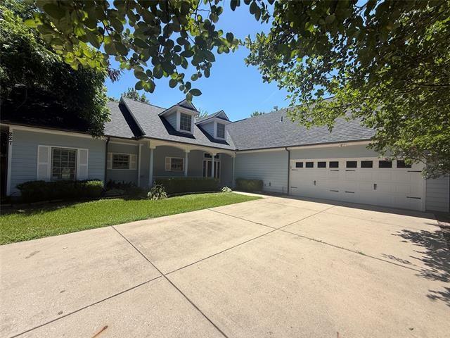 227 Pecan Hollow Circle