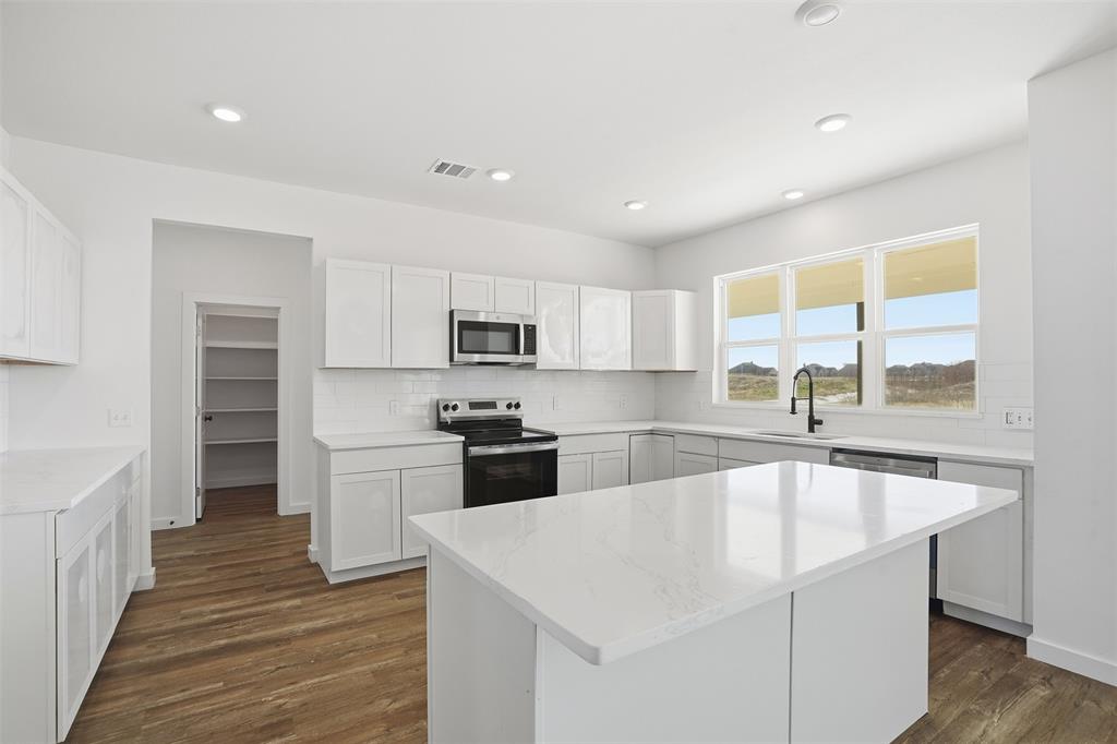 Honeysuckle Ranch PH2 - Residential