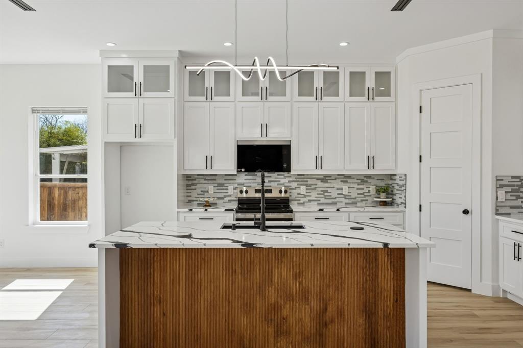 ARCADIA GARDENS - Residential