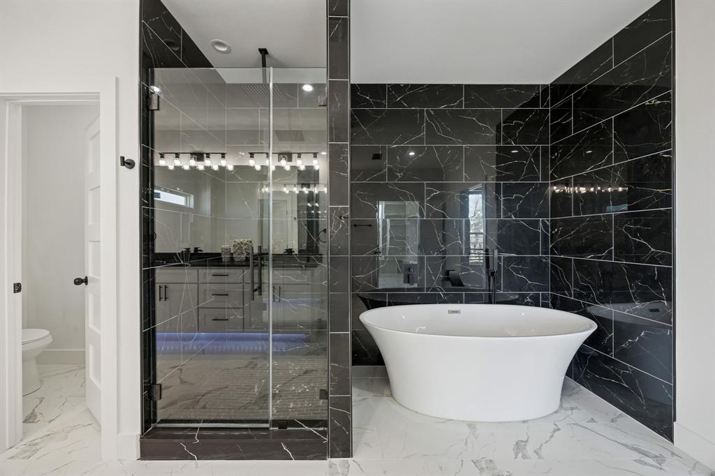 ARCADIA GARDENS - Residential