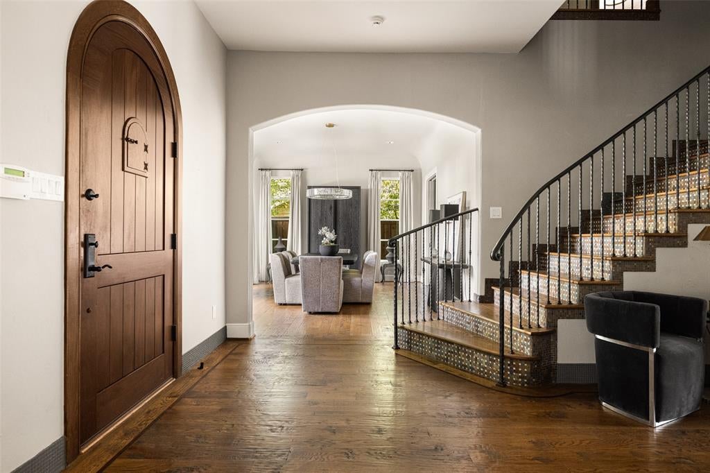 3517 Mockingbird Lane
