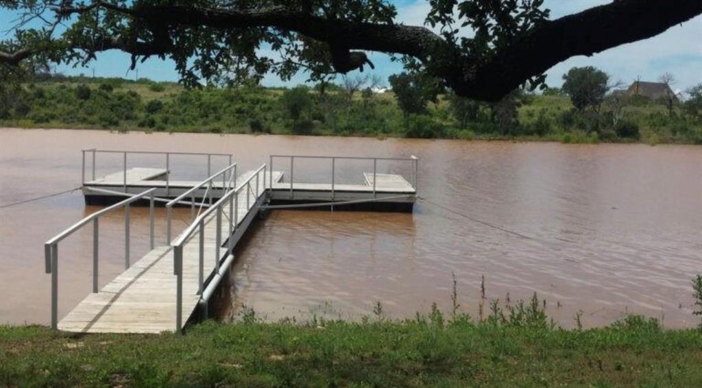 Hills Above Possum Kingdom - Land