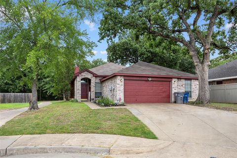 Photo of 2127 Coelum Court, Dallas, TX 75253 (MLS # 21314957)