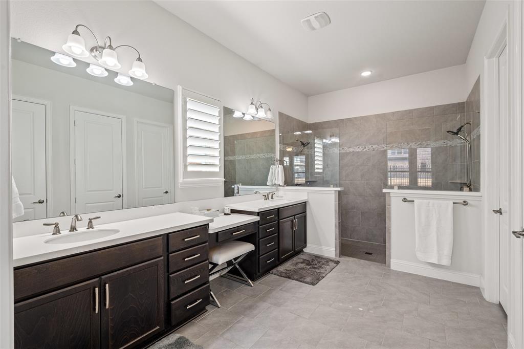 Waterford Point Phas - Residential