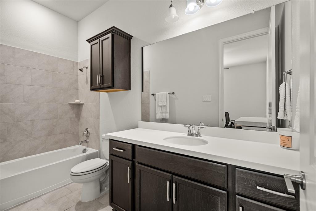 Waterford Point Phas - Residential