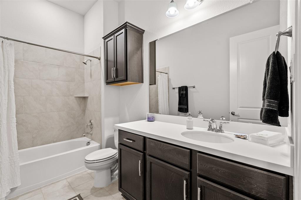 Waterford Point Phas - Residential