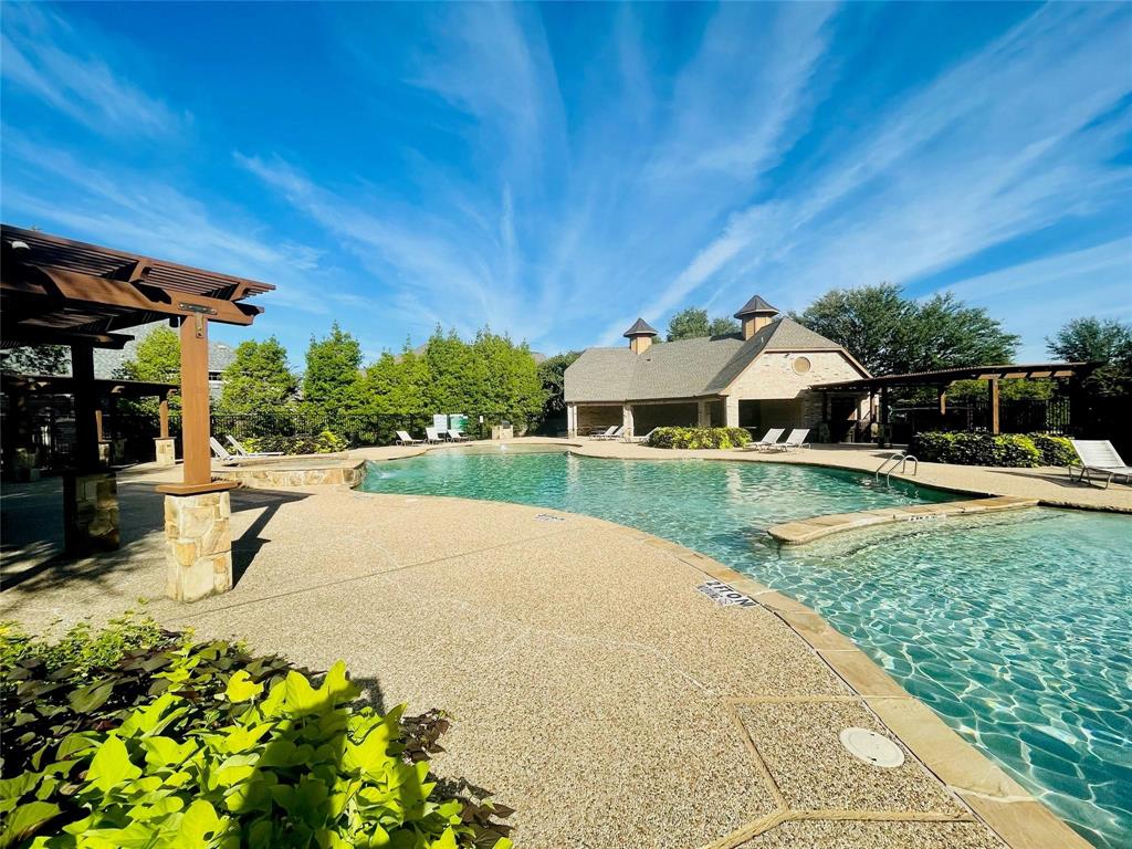 Preston Lakes Ph Six - Residential