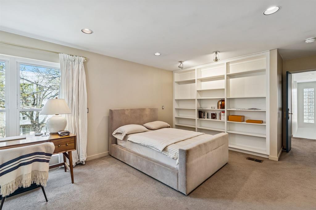 4134 Travis Street Condos - Residential