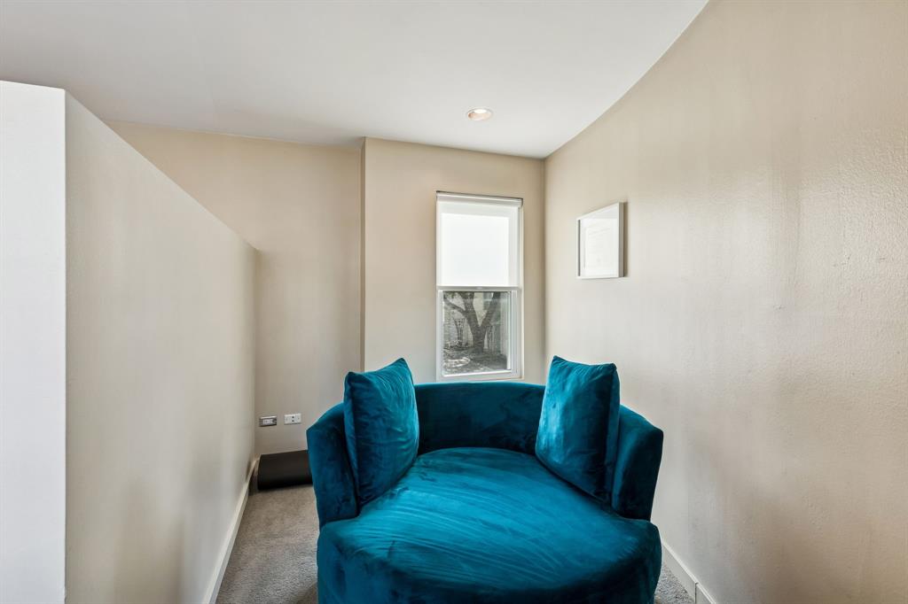 4134 Travis Street Condos - Residential