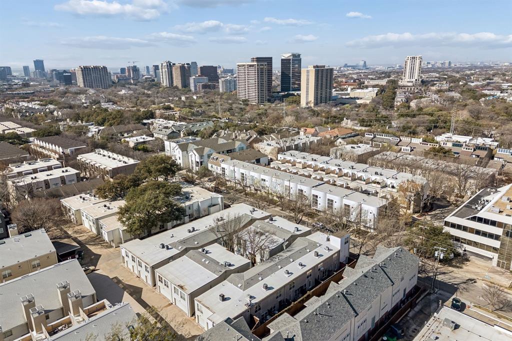 4134 Travis Street Condos - Residential