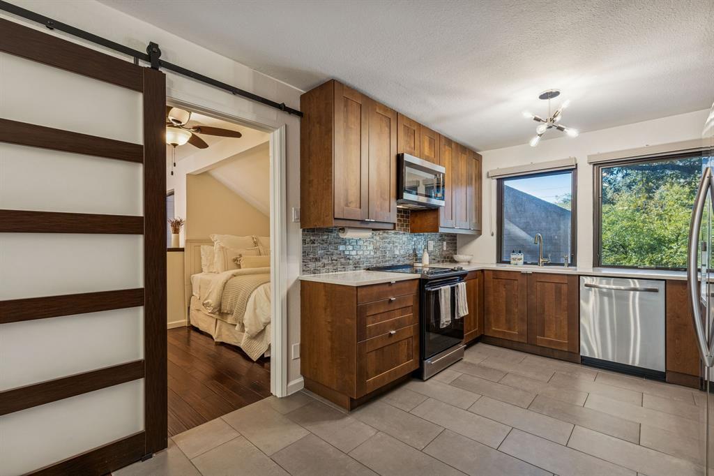 Big Thicket Twnhms - Residential