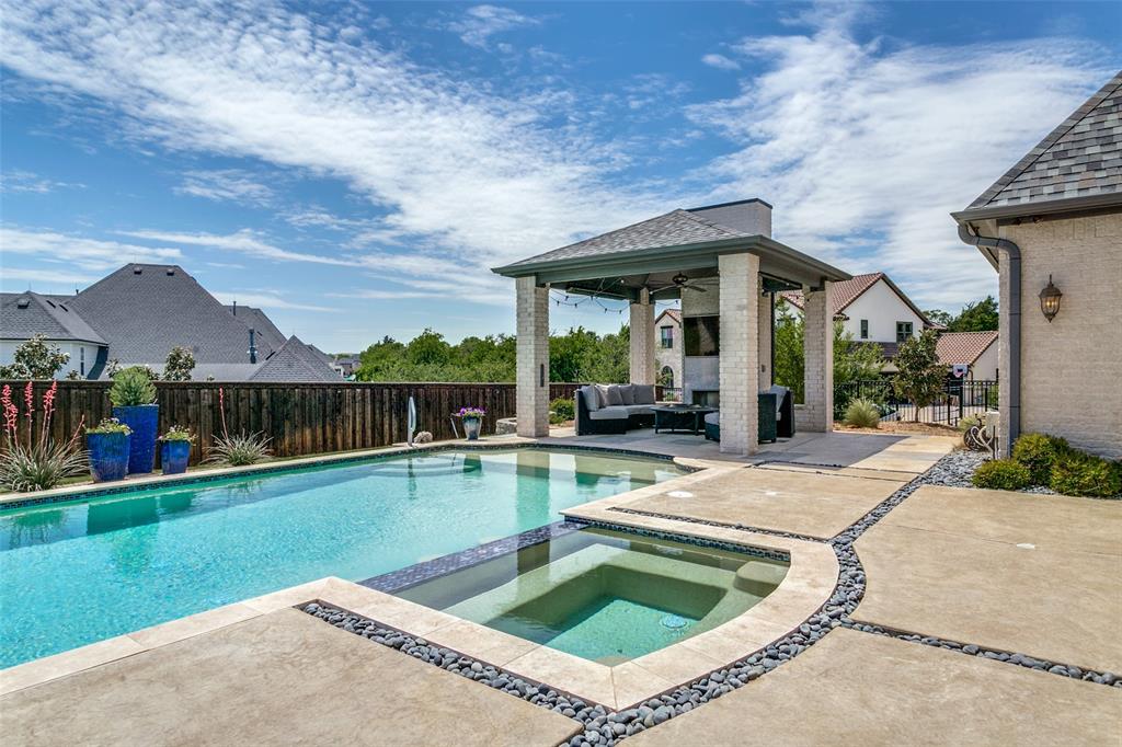 Carillon - Residential