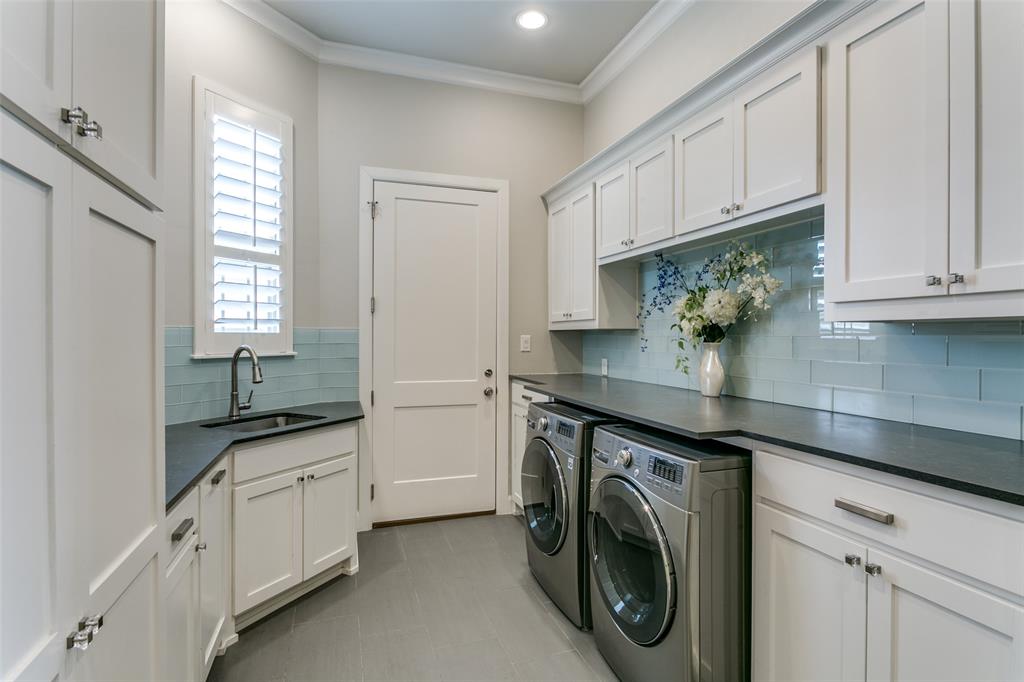 Carillon - Residential