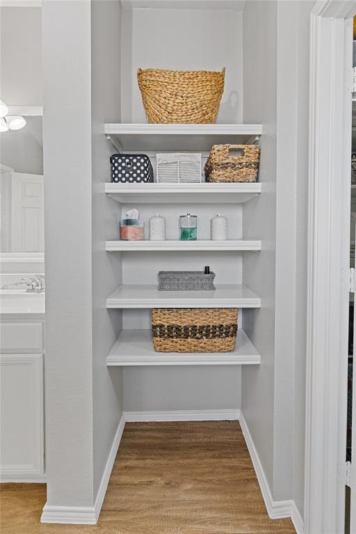 Fort Worth, Texas 76134, United States, 4 Bedrooms Bedrooms, ,3 BathroomsBathrooms,Residential,Pending,22816