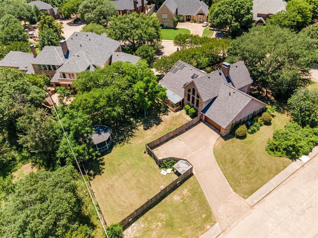 704 Cobblestone Court