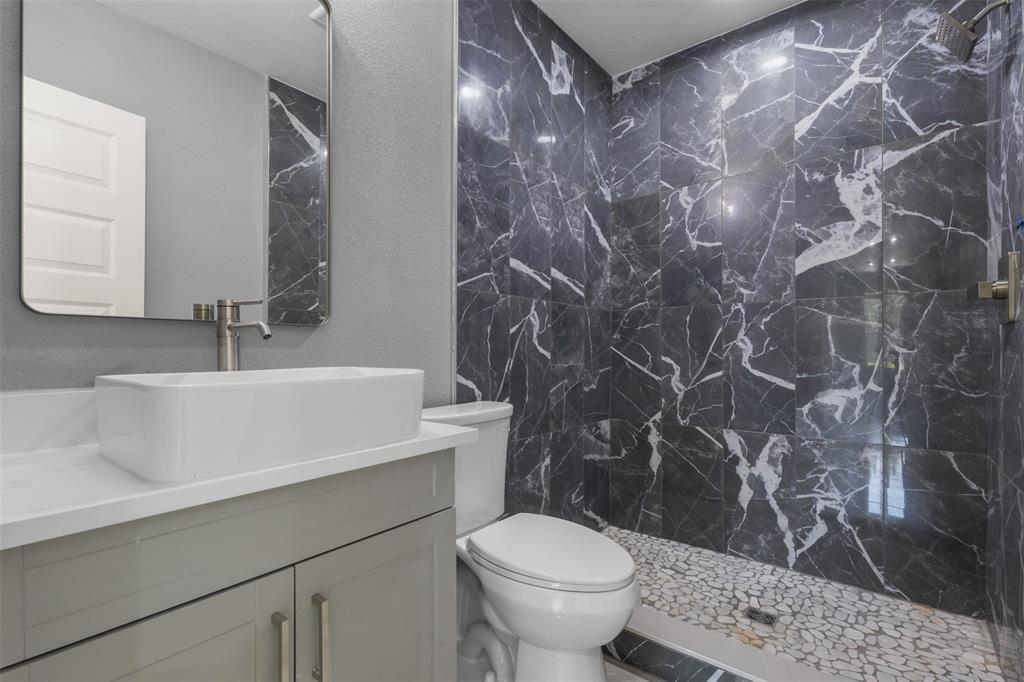 Robin Hood Park - Residential