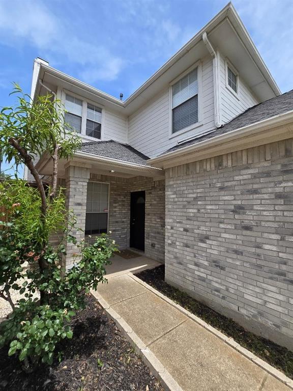 6011 Longley Court