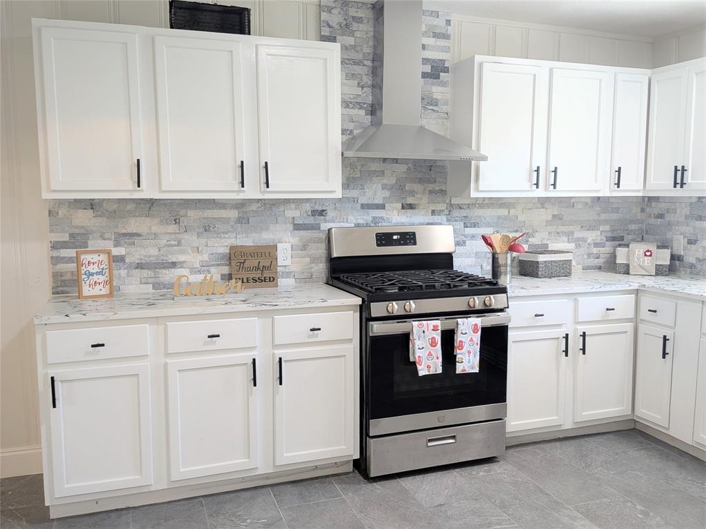 CHRISTIAN HEIGHTS - Residential