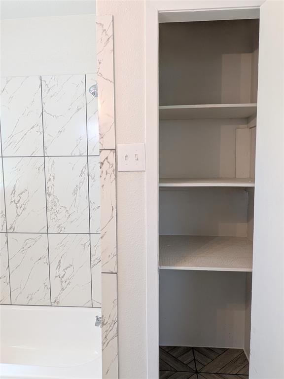 CHRISTIAN HEIGHTS - Residential