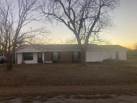 795 Dove Hill Lane China Spring TX 76633