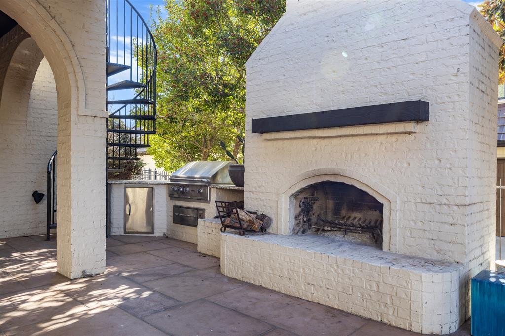 Montserrat - Residential