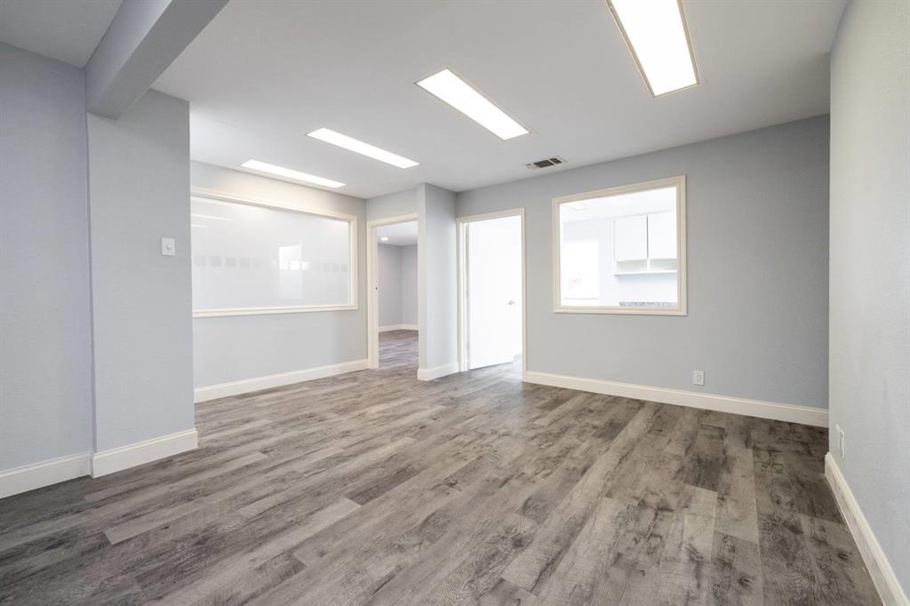 Bowen Place - Commercial Lease