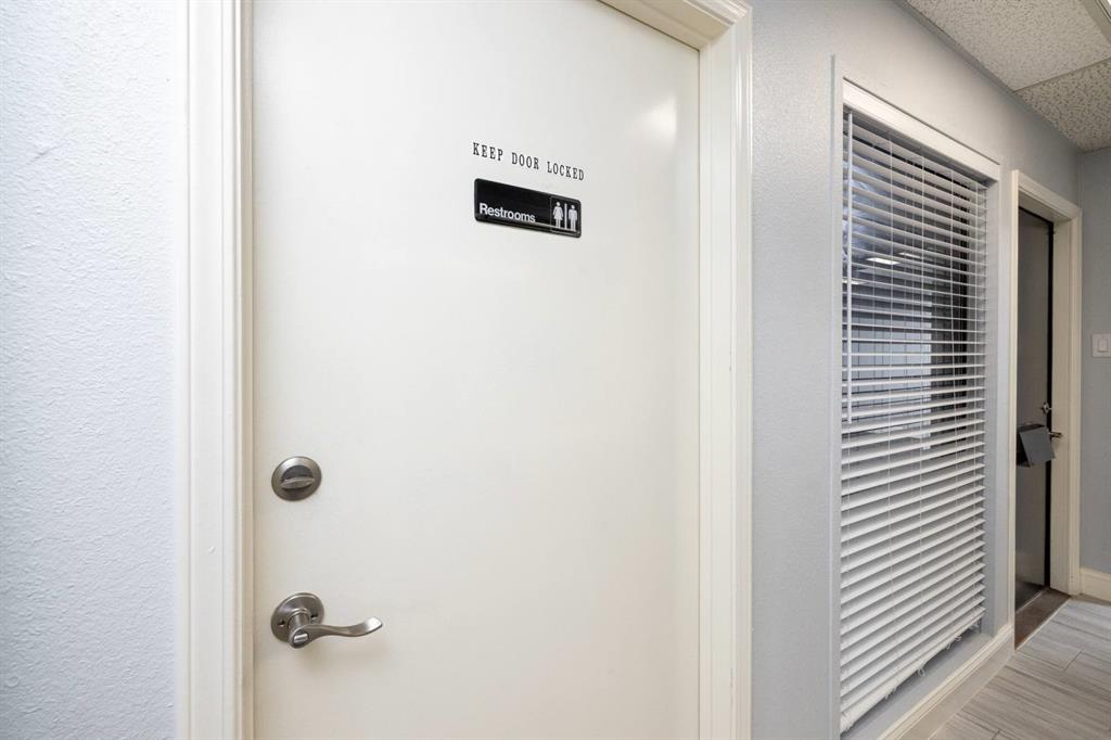 Bowen Place - Commercial Lease