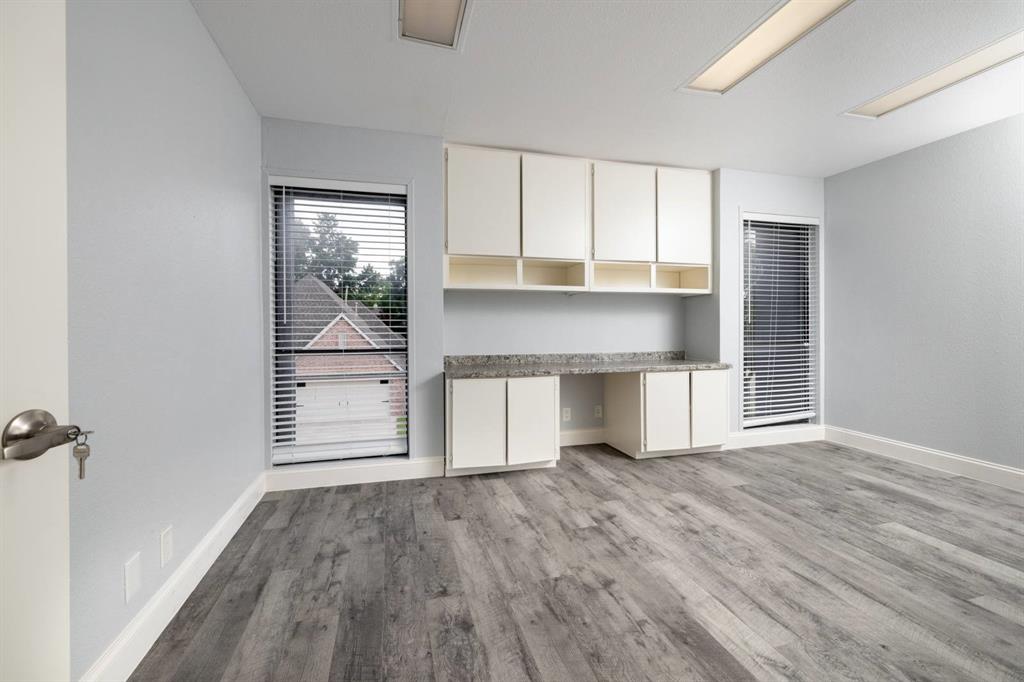 Bowen Place - Commercial Lease