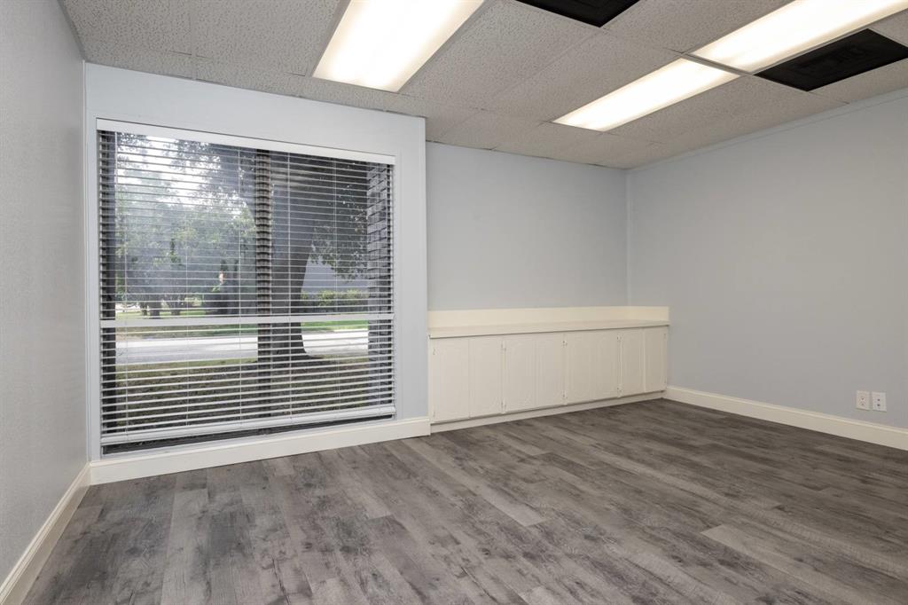 Bowen Place - Commercial Lease