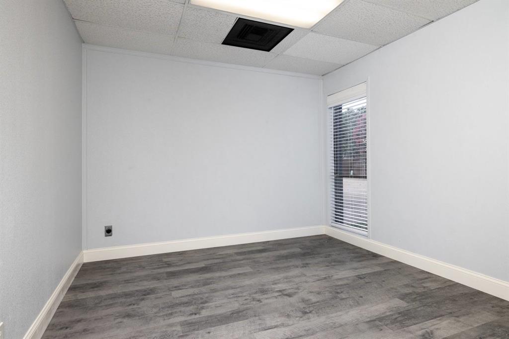 Bowen Place - Commercial Lease