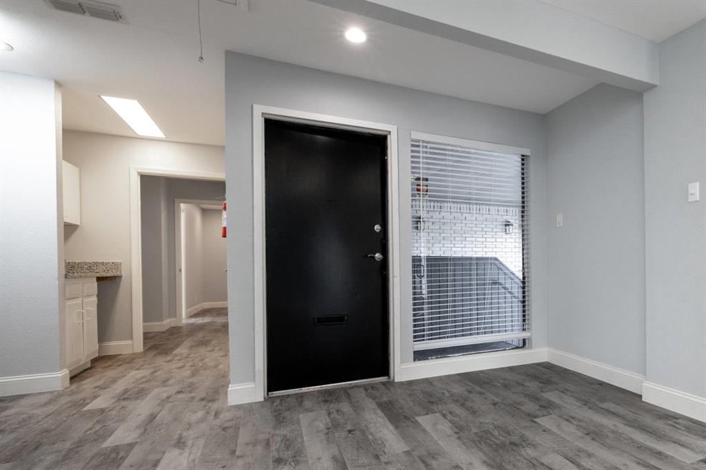 Bowen Place - Commercial Lease