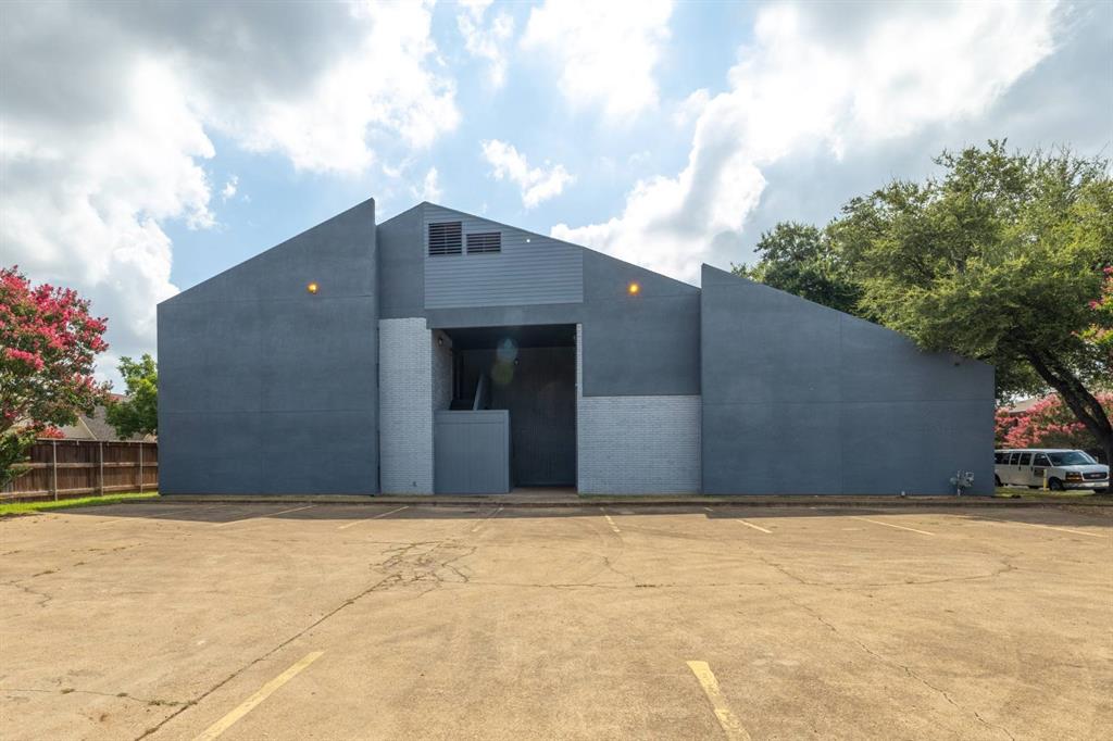 Bowen Place - Commercial Lease