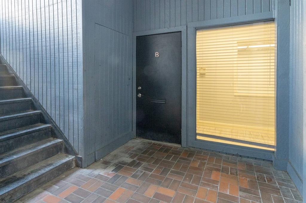 Bowen Place - Commercial Lease