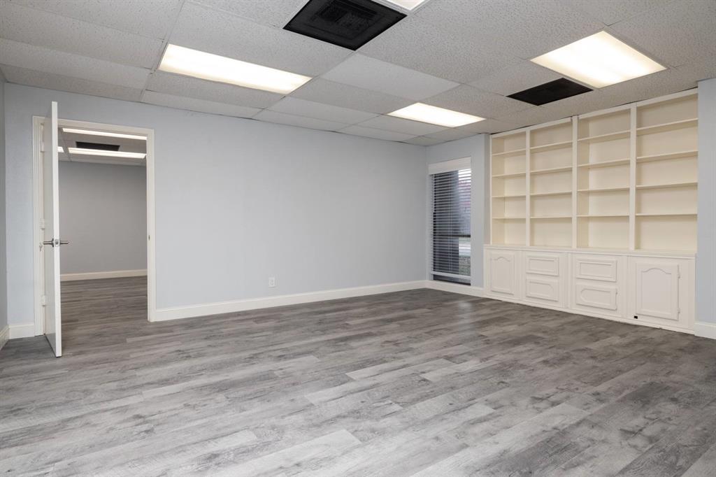 Bowen Place - Commercial Lease