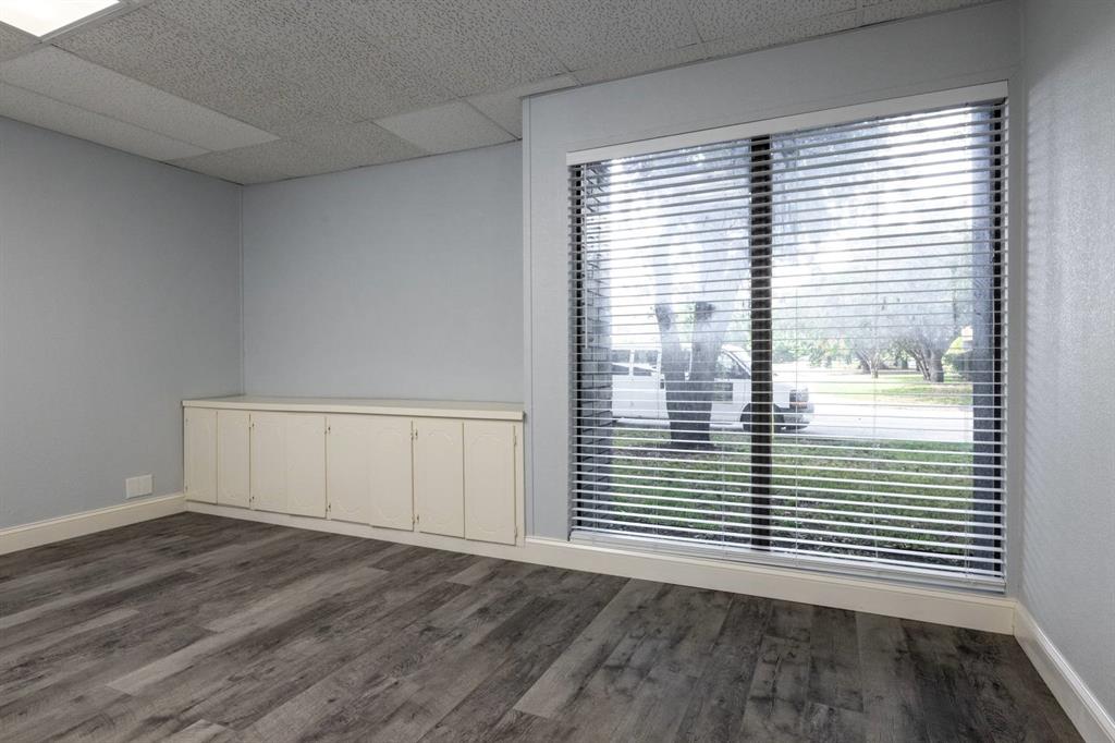 Bowen Place - Commercial Lease