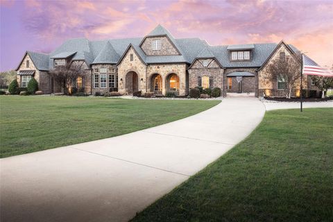 2525 Whispering Acres Lane Lucas TX 75002