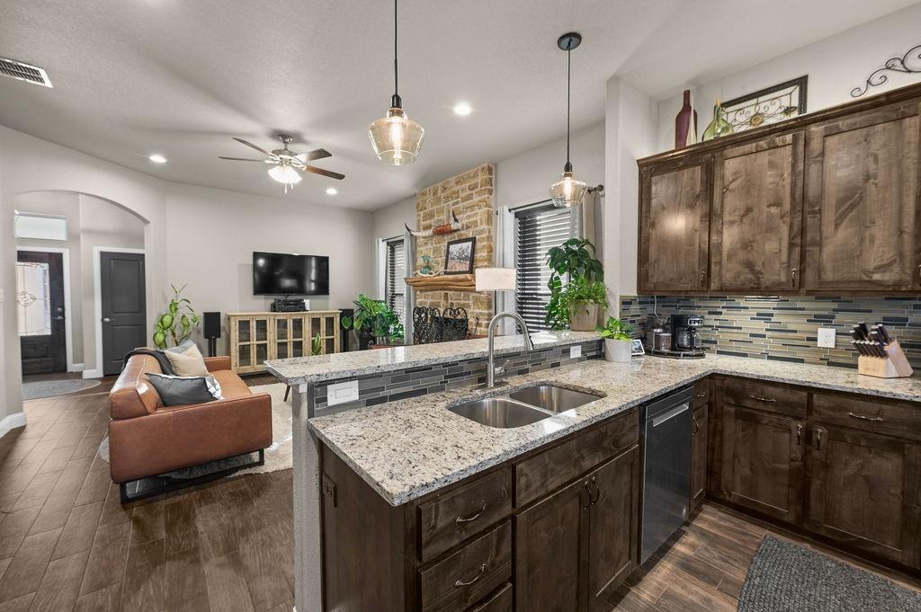 Godley Heights - Residential