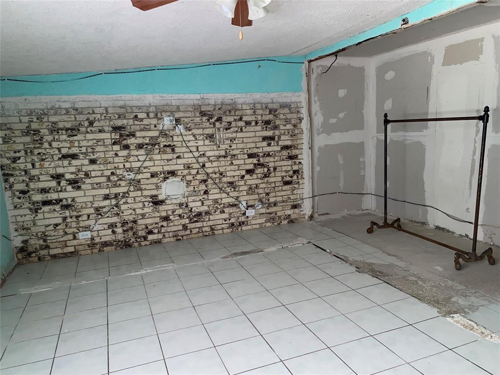 Jp Simpson Surv Abs 1018 - Residential