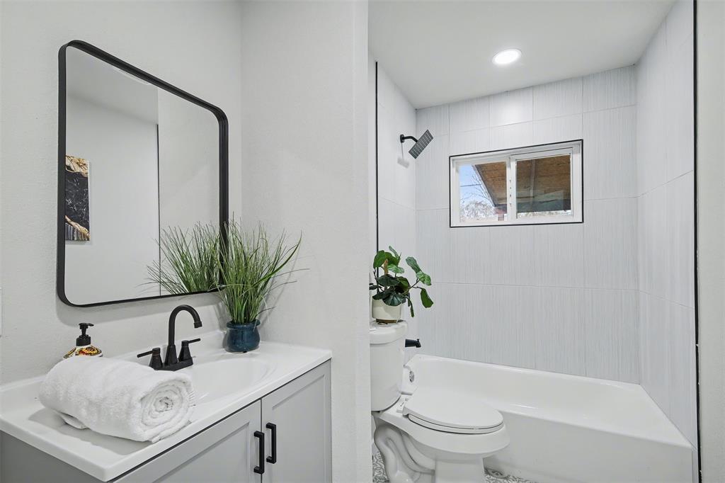 Oakridge Terrace - Residential