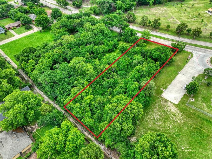 Unlock the potential of this expansive 1.18-acre lot located at 225 E Laureland Rd in a rapidly developing corridor of Dallas. Currently zoned residential, this property offers a rare opportunity for investors and developers with future commercial potential, as outlined in the city’s forward-looking land use plans.
Positioned in an area experiencing steady growth and increased demand, this lot is ideal for a wide range of possibilities whether you're considering residential development now or planning a strategic rezoning for commercial use down the line to build your next warehouse or shop. With convenient access to major roads, surrounding neighborhoods, and nearby amenities, this property combines location, size, and flexibility making it a standout investment.
Highlights:
    •    1.18 acres of usable land
    •    Currently residential zoning
    •    Located in future commercial zoning area (per city land use map)
    •    Strong long-term investment potential
    •    Growing area with development momentum
Don’t miss your chance to secure a versatile piece of land in one of Dallas’ evolving areas.