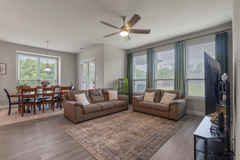 1701 Rose Finch Court