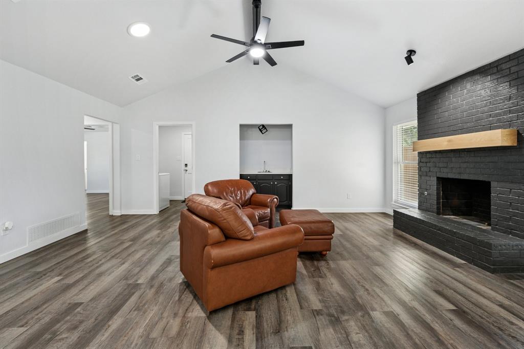 1888 Hilltop Drive