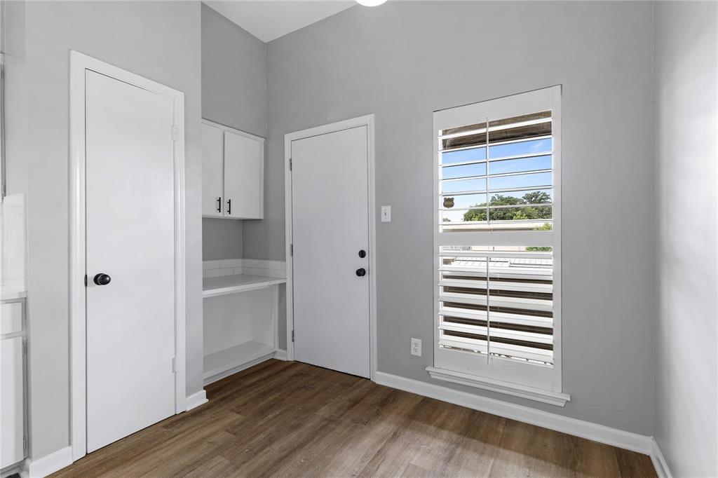 High Hollows Condo - Residential