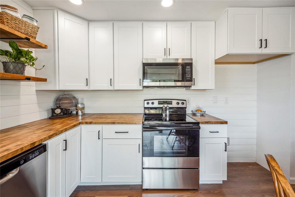 Crow Styles Add - Residential