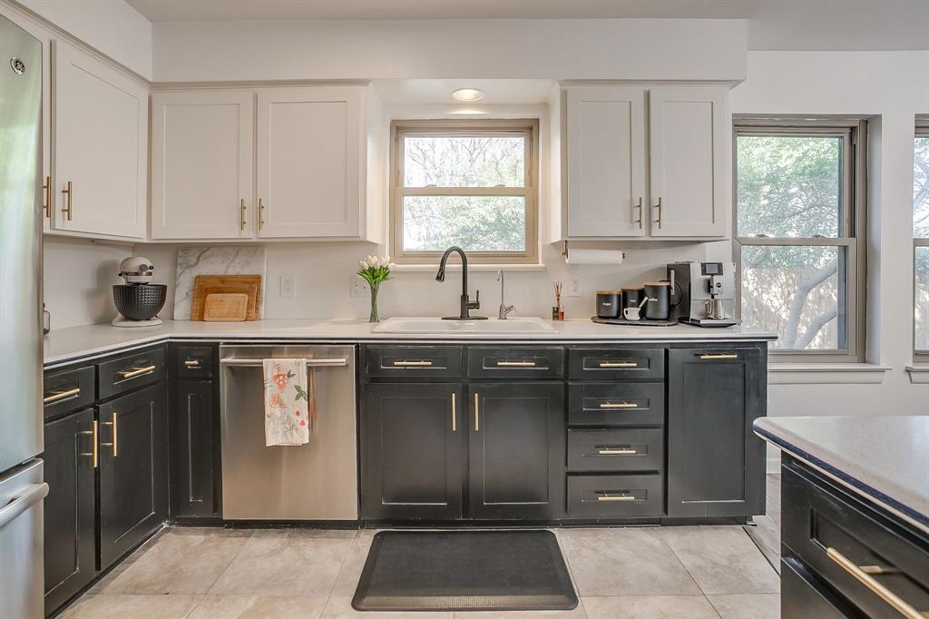 Meadows West Add - Residential