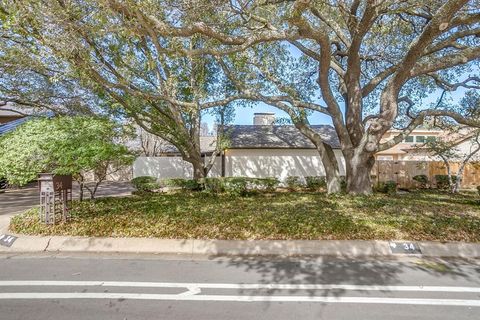 34 Legend Road Benbrook TX 76132