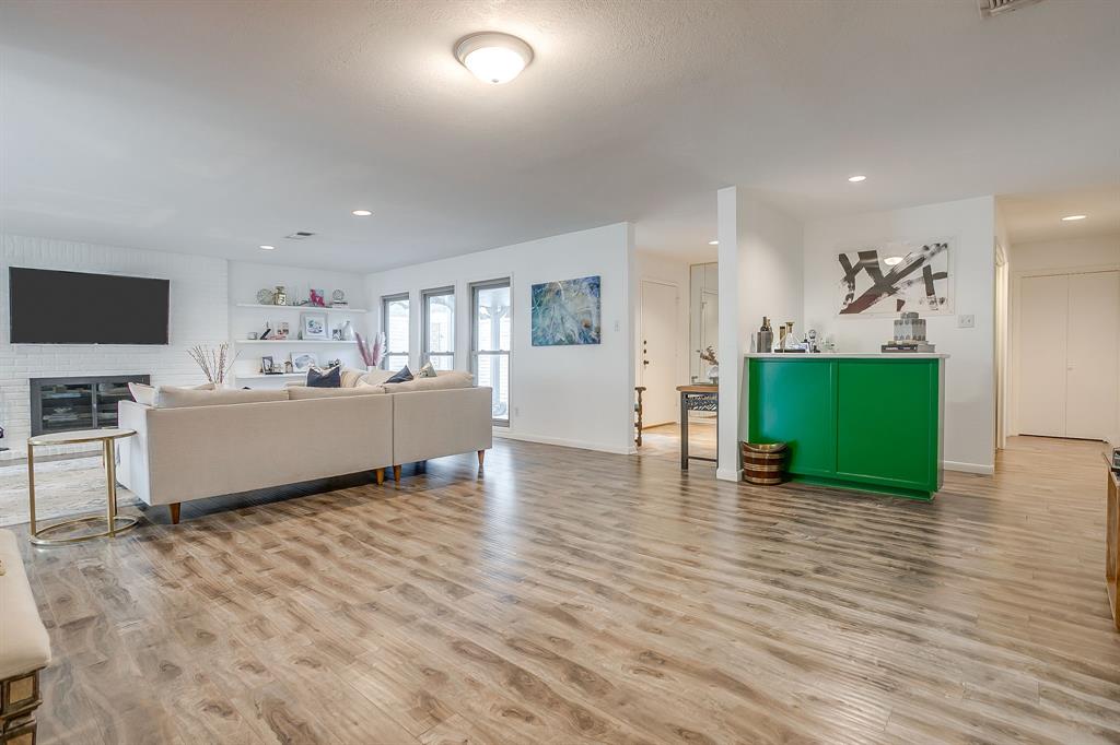 Meadows West Add - Residential